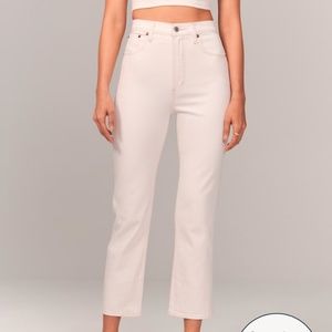 ABERCROMBIE ultra high rise ankle straight jeans in CREAM